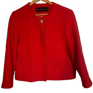 M Zara Collarless Tailored Red Blazer/Jacket w/ Buttons &  Silver Latch